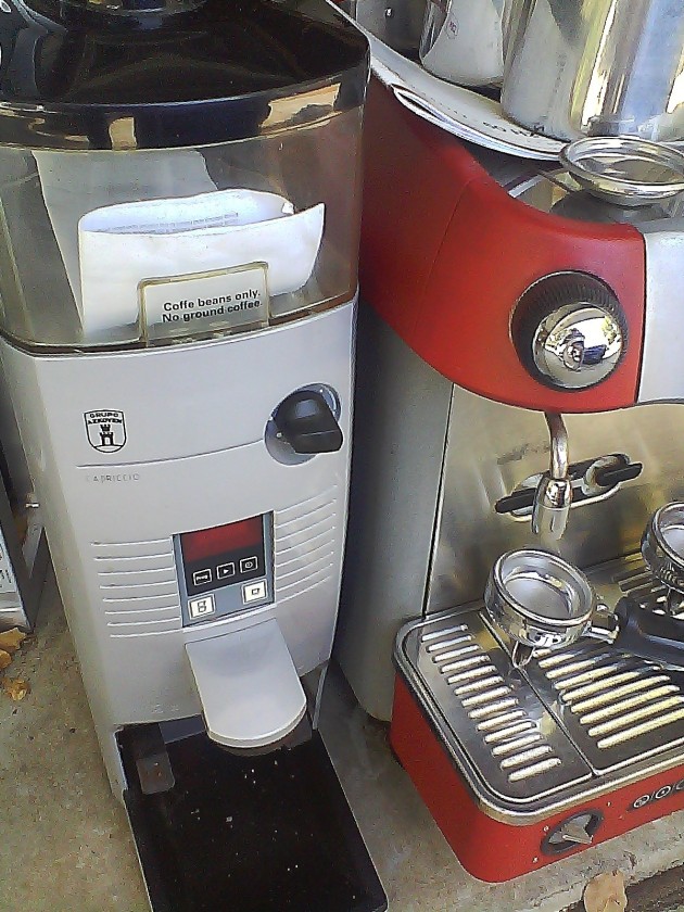 Máy pha cafe-cà ph chuyên nghiệp hàng qua sử dụng chọn lọc từ EURO- 220v - 6